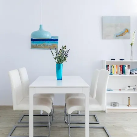 アパート Suennslag 107