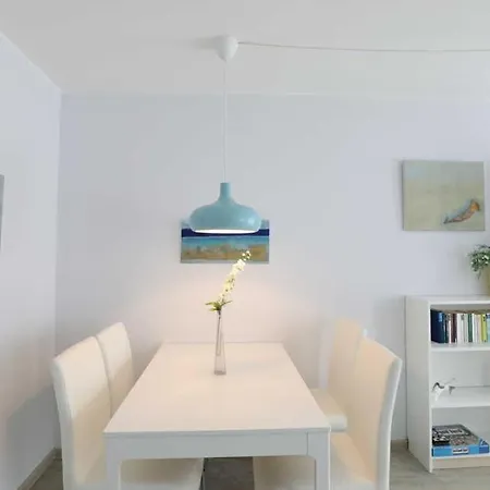 アパート Suennslag 107