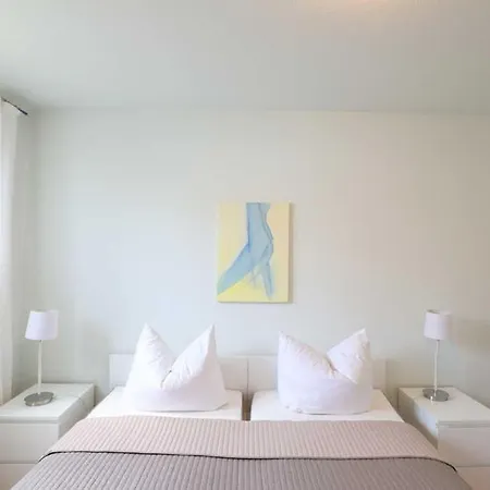 アパート Suennslag 107